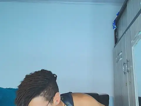 ThiiagoSaeenz online show from 07.11.26
