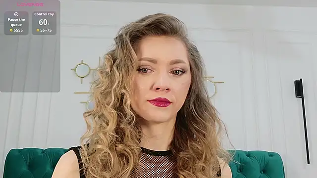 IrisLayne online show from 04.26.26
