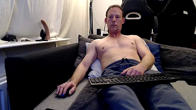 Sexy Ass Mike online show from 03.09.26