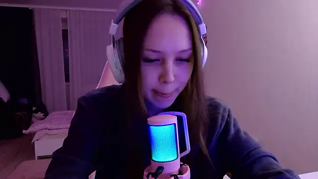 Snapshot of Nelly_Sweetgirl chatting on 02.06.26 Nelly Sweetgirl online show from 02.06.26