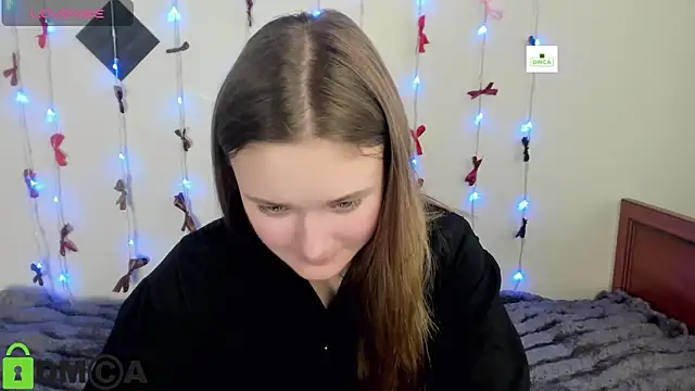 Snapshot of Elina_X chatting on 06.05.26 Elina X online show from 06.05.26