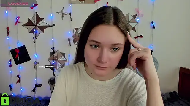 Snapshot of Elina_X chatting on 06.09.26 Elina X online show from 06.09.26