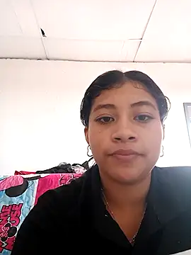 Snapshot of Akosiavanya chatting on 02.15.26 Akosiavanya online show from 02.15.26