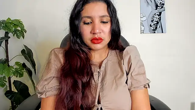 Victoria Rosee online show from 02.06.26