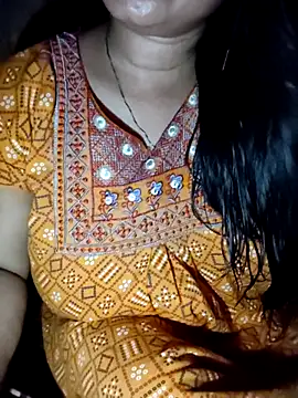 Snapshot of PARI51 chatting on 06.25.26 PARI51 online show from 06.25.26
