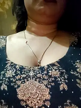 Snapshot of PARI51 chatting on 06.30.26 PARI51 online show from 06.30.26