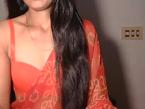 Snapshot of Qute_flora chatting on 05.14.26 Qute flora online show from 05.14.26