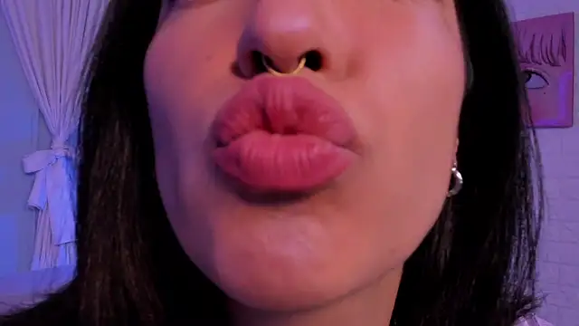 Snapshot of Cleo_Foxx chatting on 07.16.26 Cleo Foxx online show from 07.16.26