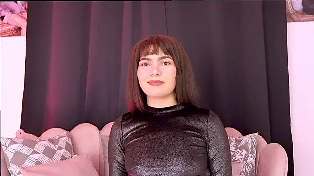 Snapshot of dakotacollins_ chatting on 06.10.26 dakotacollins online show from 06.10.26