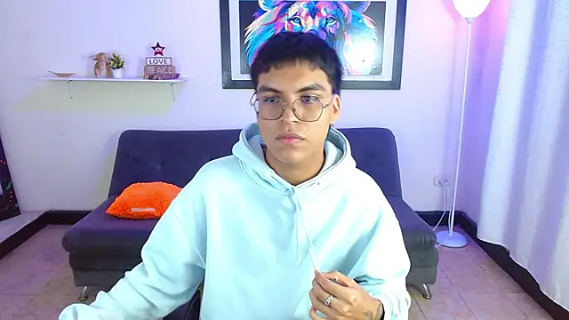 Snapshot of Maecum18 chatting on 03.12.26 Maecum18 online show from 03.12.26