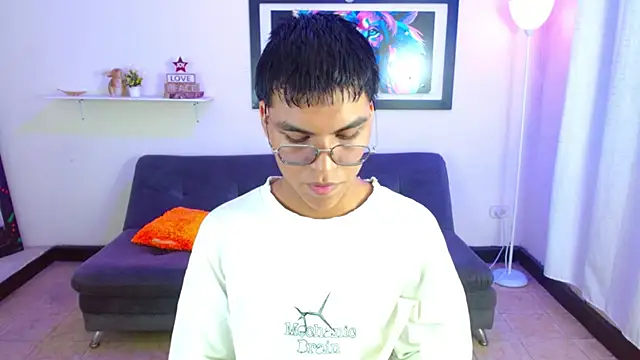 Snapshot of Maecum18 chatting on 03.13.26 Maecum18 online show from 03.13.26