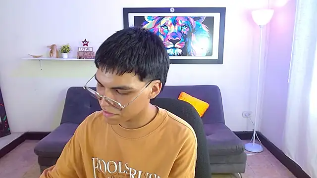 Snapshot of Maecum18 chatting on 03.14.26 Maecum18 online show from 03.14.26