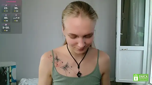 Snapshot of Alex-wer chatting on 06.08.26 Alex-wer online show from 06.08.26