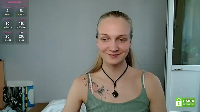 Snapshot of Alex-wer chatting on 06.18.26 Alex-wer online show from 06.18.26