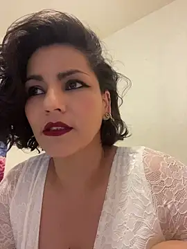 eva luz online show from 07.21.26