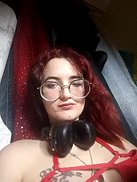 Snapshot of Persefoha chatting on 02.11.26 Persefoha online show from 02.11.26