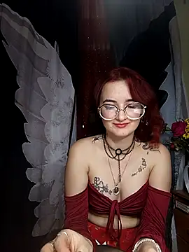 Snapshot of Persefoha chatting on 02.21.26 Persefoha online show from 02.21.26