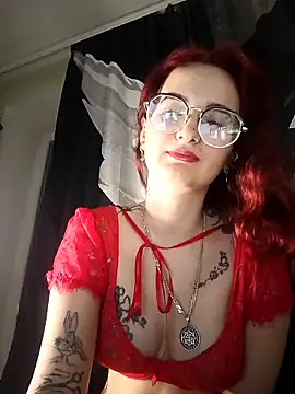 Snapshot of Persefoha chatting on 03.19.26 Persefoha online show from 03.19.26