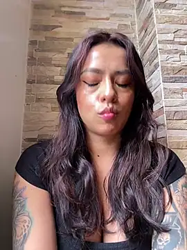 Snapshot of foxxy_lover chatting on 02.19.26 foxxy lover online show from 02.19.26