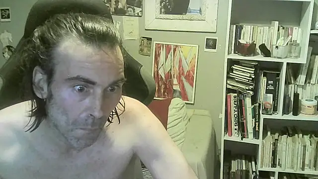 Snapshot of odiiby chatting on 02.18.26 odiiby online show from 02.18.26