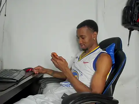 Kofi exotic 2 online show from 05.15.26