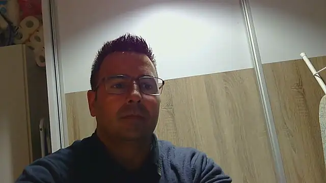 Snapshot of VanillaTime78-Jorge chatting on 03.20.26 VanillaTime78-Jorge online show from 03.20.26