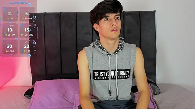 axxxel twink online show from 04.21.26
