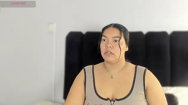 Amaranoir- online show from 02.18.26