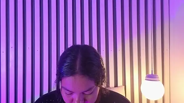 Amaranoir- online show from 04.24.26