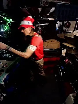 AllucyLu online show from 02.23.26