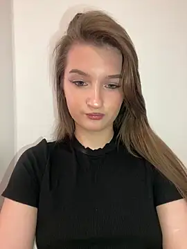 Green eyes lady online show from 05.08.26