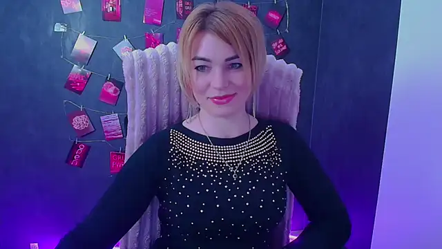 CuttieEmma online show from 05.02.26