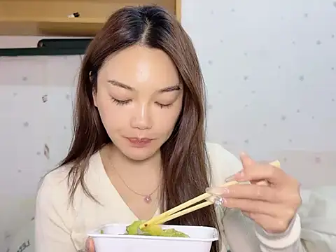 Snapshot of leilei660 chatting on 02.03.26 leilei660 online show from 02.03.26