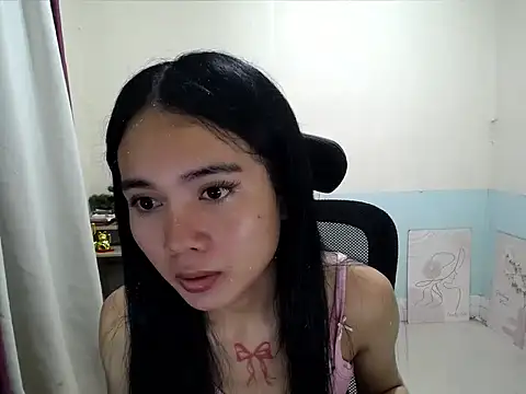 Snapshot of devine_goddess chatting on 06.27.26 devine goddess online show from 06.27.26