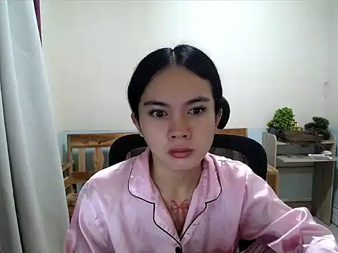 Snapshot of devine_goddess chatting on 07.10.26 devine goddess online show from 07.10.26