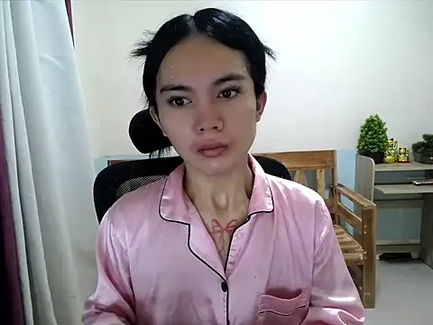 Snapshot of devine_goddess chatting on 07.11.26 devine goddess online show from 07.11.26