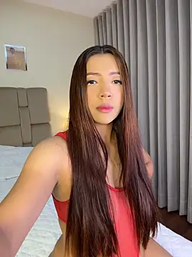 Pushaina  1 online show from 06.03.26
