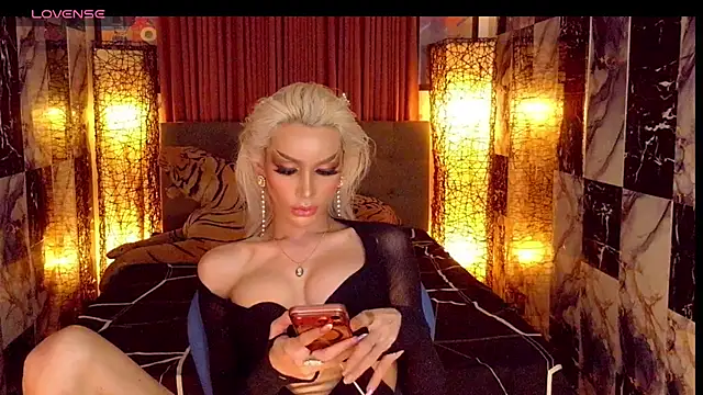 SeductiveSamanthaTS online show from 06.14.26