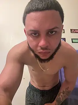 Tu PaPi Favorito online show from 02.02.26