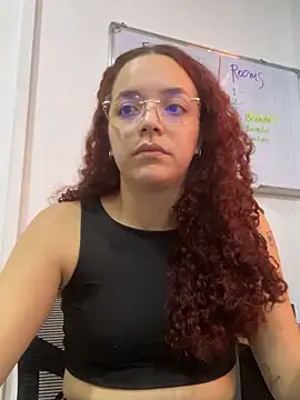 Snapshot of Miss_Dior2 chatting on 02.10.26 Miss Dior2 online show from 02.10.26