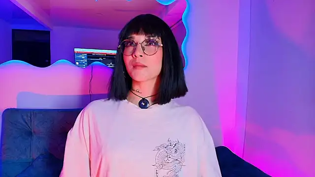 Giaa Moretii online show from 03.20.26