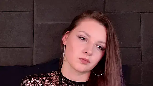 Vixsariaaa online show from 03.05.26