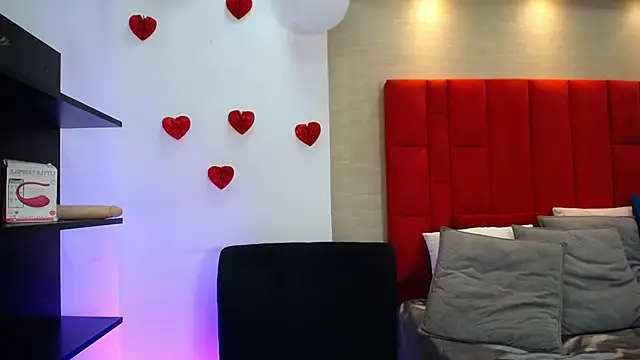 Snapshot of Luna_Millers chatting on 03.02.26 Luna Millers online show from 03.02.26