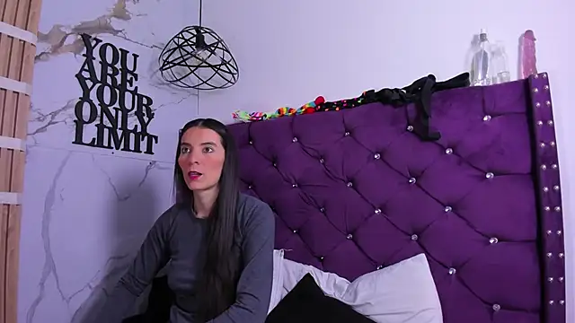 Snapshot of Valkiria-and-Dione chatting on 03.16.26 Valkiria-and-Dione online show from 03.16.26