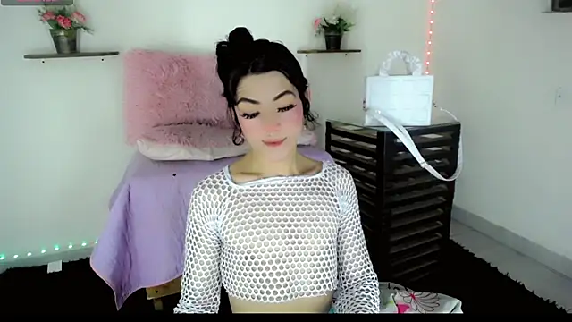 NathalialLooes online show from 02.12.26