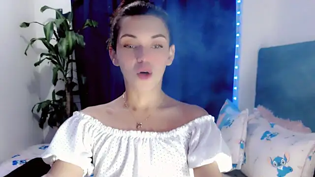 NathalialLooes online show from 07.14.26