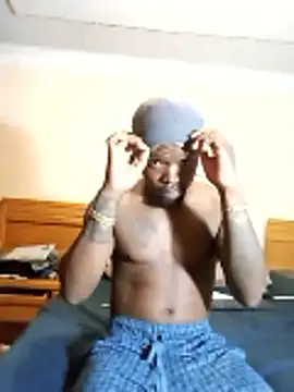 Snapshot of -HIIM- chatting on 02.16.26 -HIIM- online show from 02.16.26