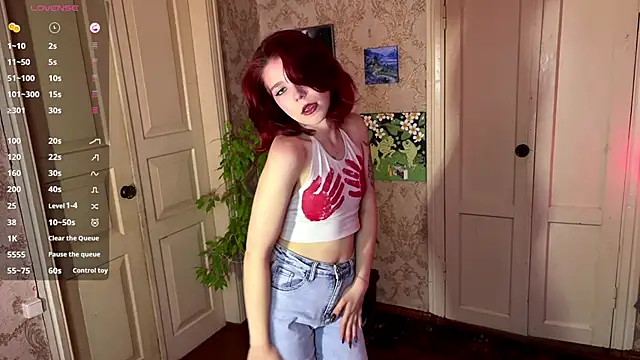 LaurynGeisinger online show from 04.02.26
