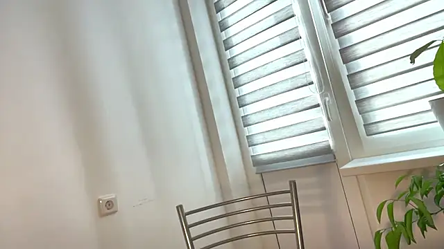 Sarahsolara online show from 02.14.26