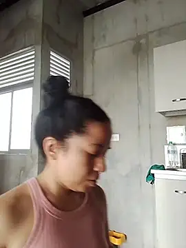 Snapshot of chiarafustox chatting on 03.18.26 chiarafustox online show from 03.18.26